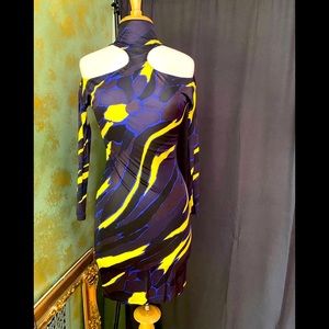 Versace dress Gorgeous shoulder cut out